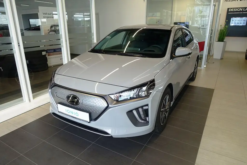 Photo 1 : Hyundai Ioniq 2022 Not specified