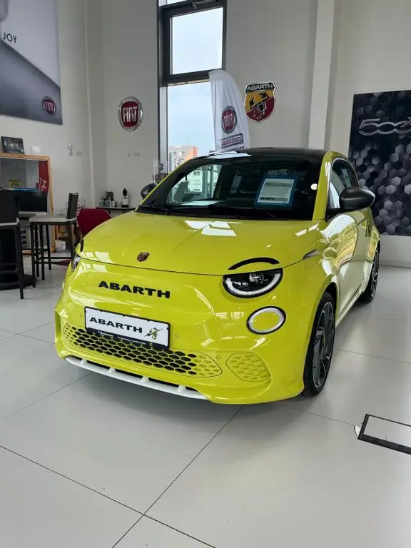 Photo 1 : Abarth 500 2023 Non renseigné