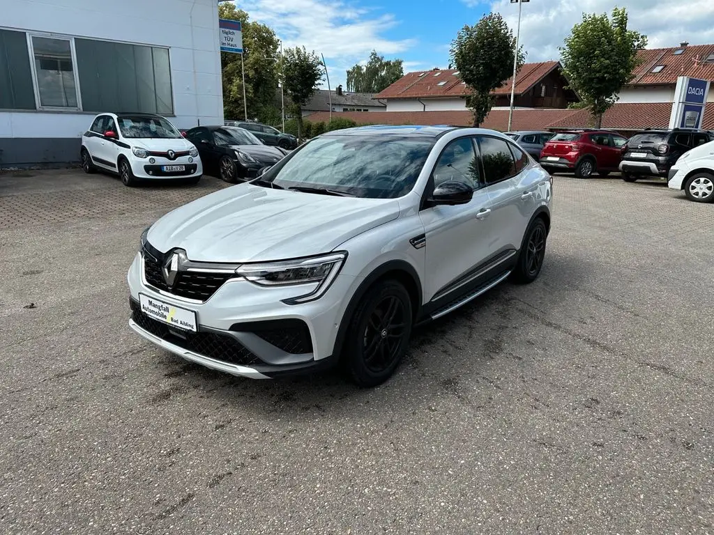 Photo 1 : Renault Arkana 2022 Hybride