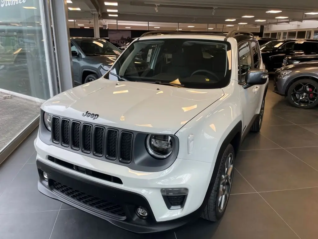 Photo 1 : Jeep Renegade 2023 Hybrid