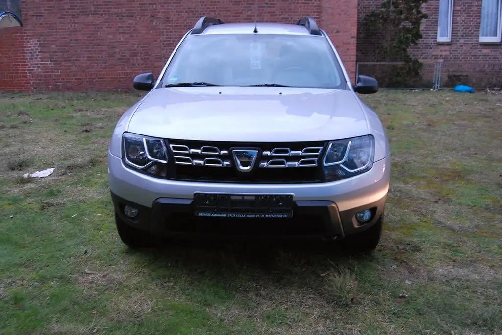 Photo 1 : Dacia Duster 2014 Petrol