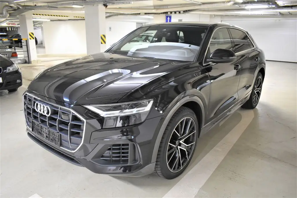 Photo 1 : Audi Q8 2020 Diesel