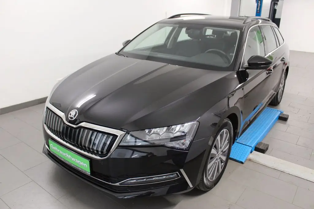 Photo 1 : Skoda Superb 2020 Hybride