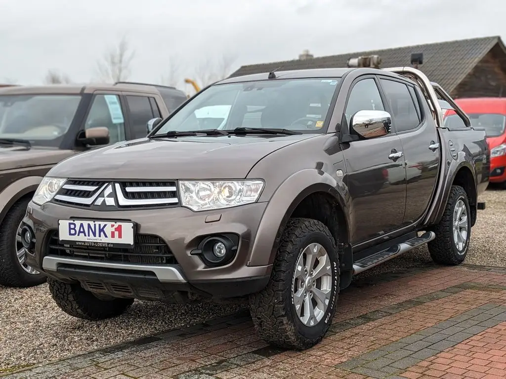 Photo 1 : Mitsubishi L200 2015 Diesel