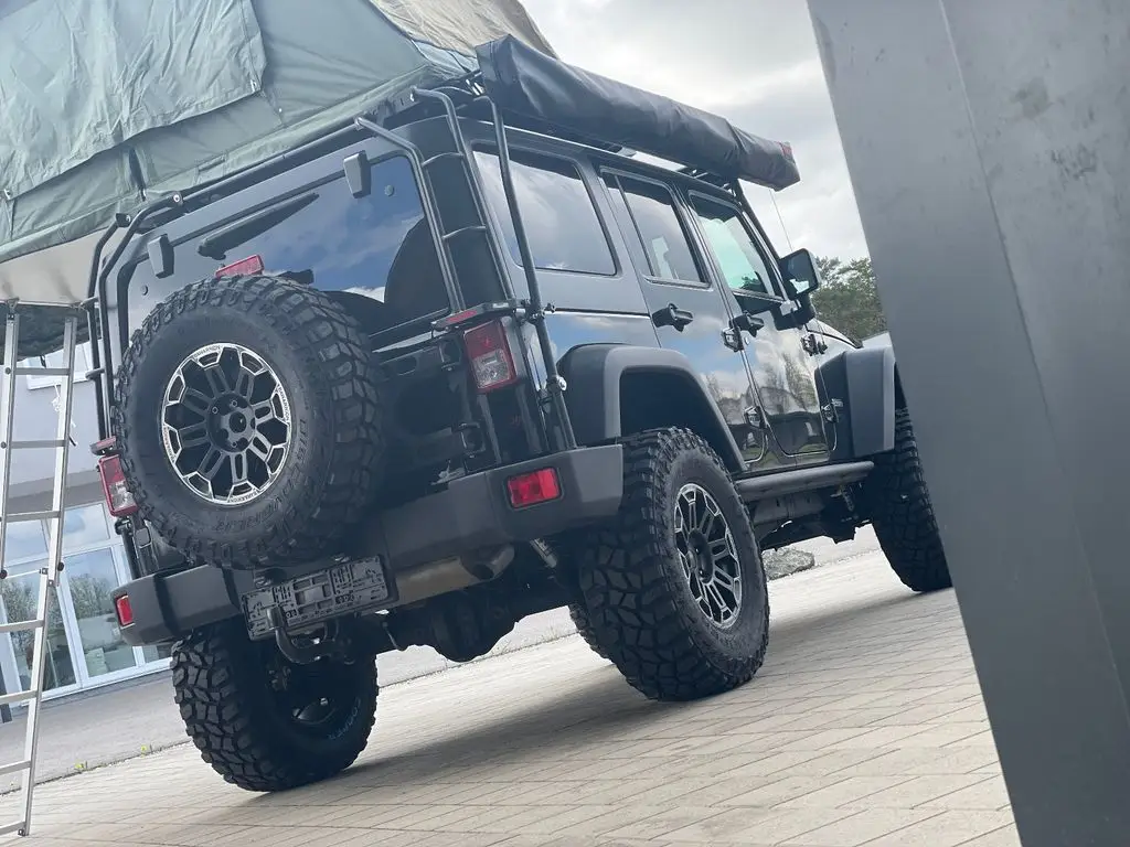 Photo 1 : Jeep Wrangler 2018 Petrol