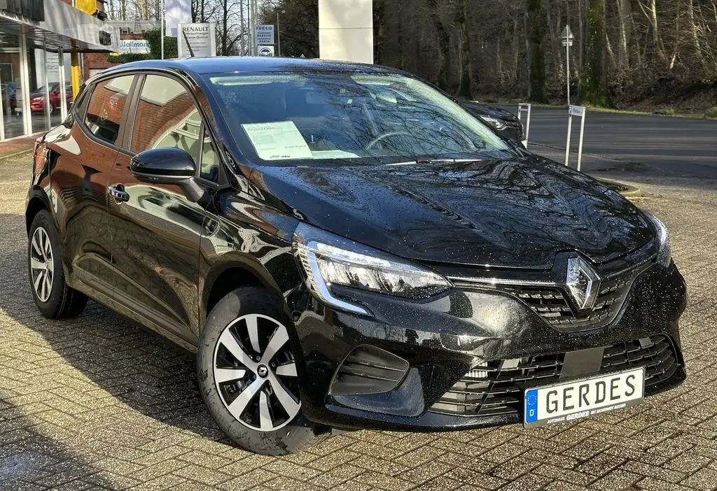 Photo 1 : Renault Clio 2023 Petrol