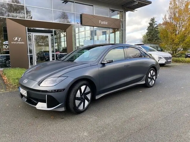 Photo 1 : Hyundai Ioniq 2023 Non renseigné