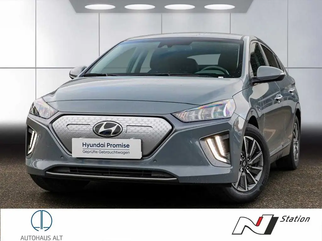 Photo 1 : Hyundai Ioniq 2020 Non renseigné