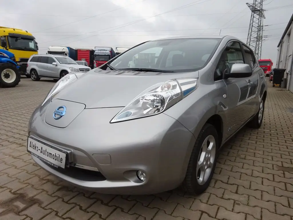 Photo 1 : Nissan Leaf 2016 Not specified