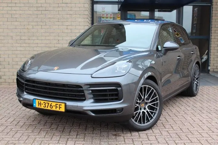 Photo 1 : Porsche Cayenne 2020 Hybrid