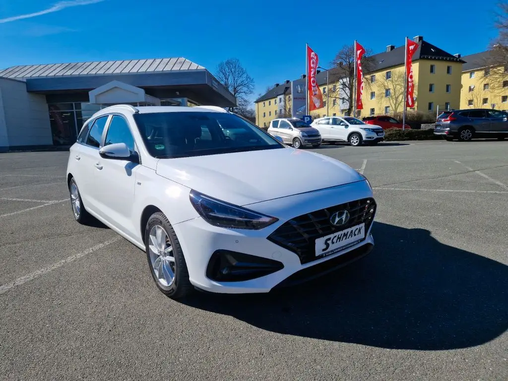 Photo 1 : Hyundai I30 2021 Diesel