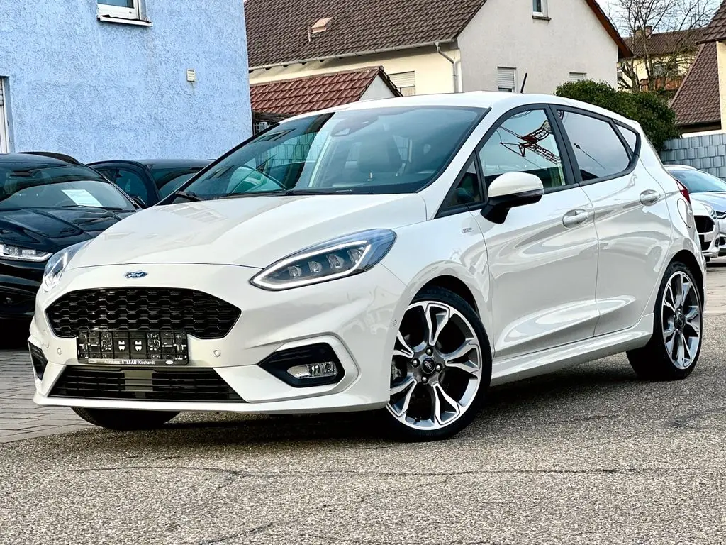 Photo 1 : Ford Fiesta 2020 Petrol