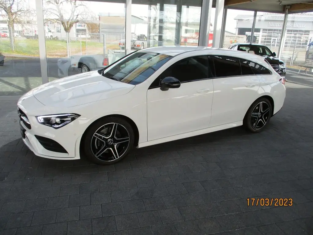 Photo 1 : Mercedes-benz Classe Cla 2019 Petrol