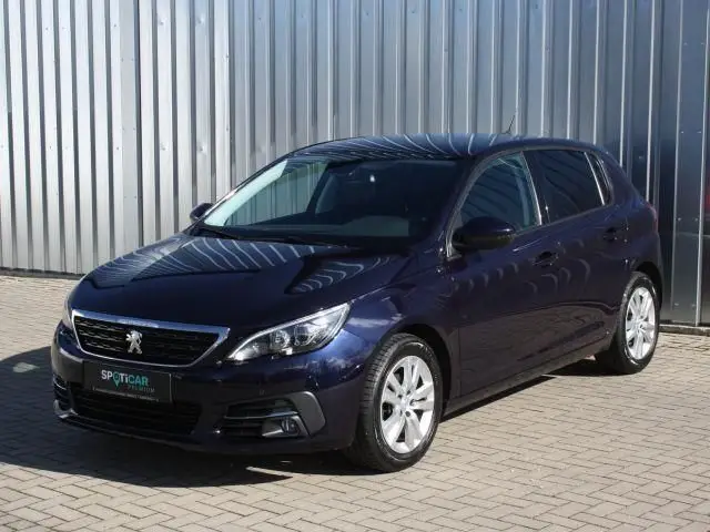 Photo 1 : Peugeot 308 2018 Petrol