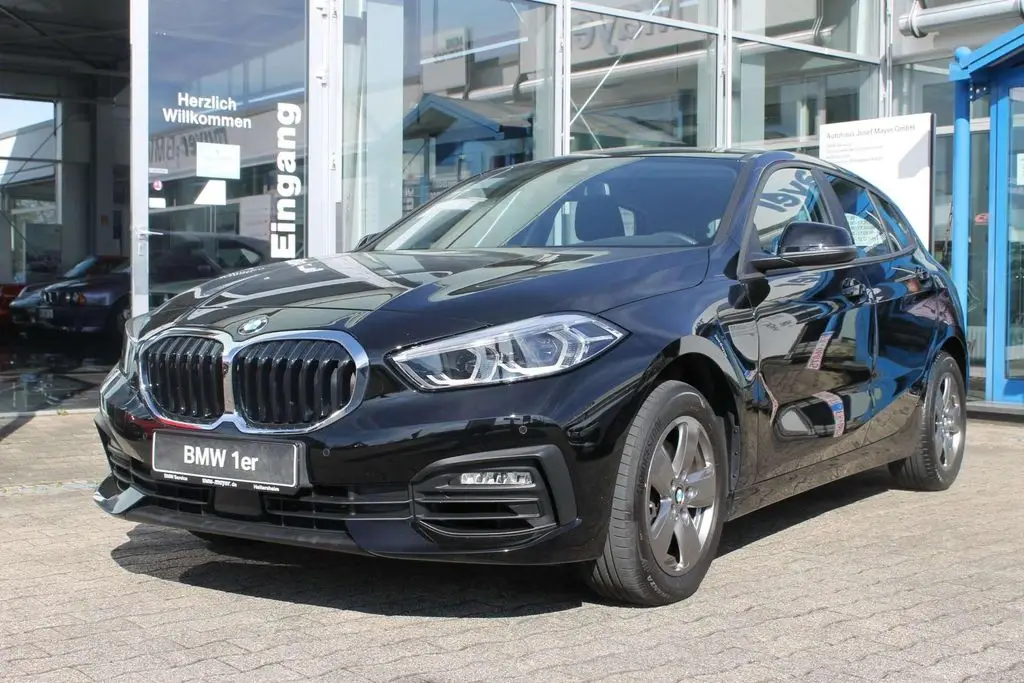 Photo 1 : Bmw Serie 1 2019 Petrol