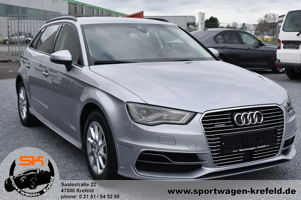 Photo 1 : Audi A3 2016 Hybrid