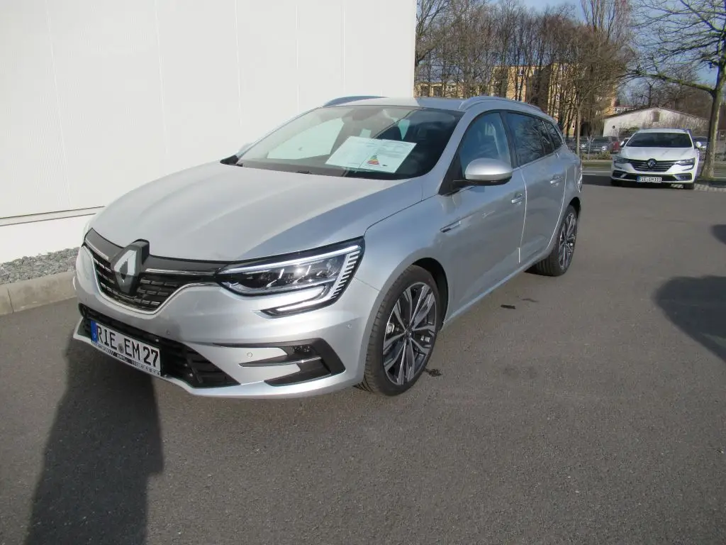 Photo 1 : Renault Megane 2022 Essence