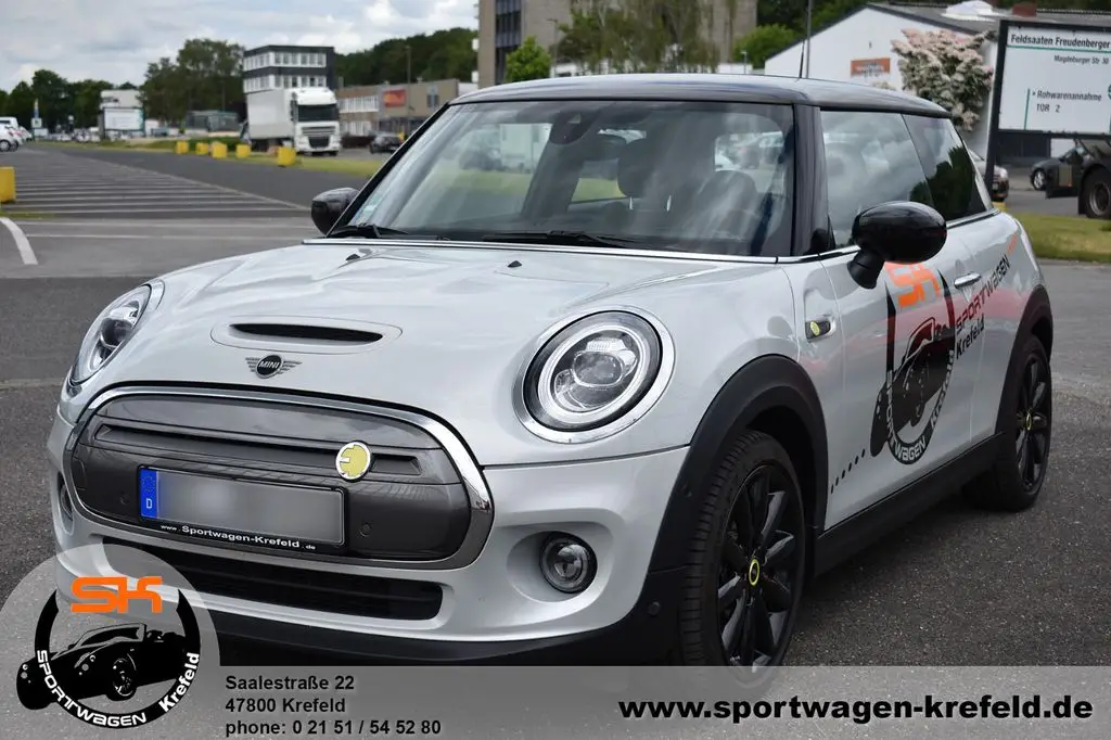 Photo 1 : Mini Cooper 2021 Non renseigné