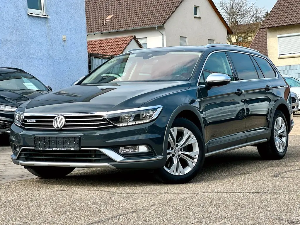 Photo 1 : Volkswagen Passat 2018 Diesel