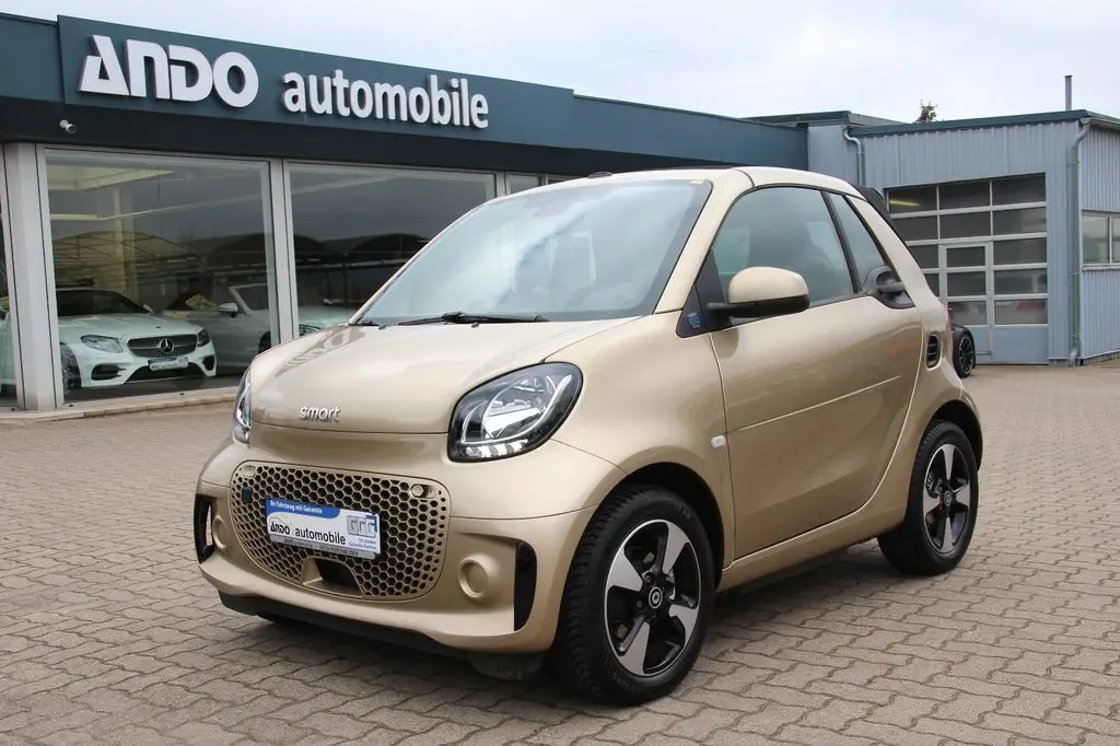 Photo 1 : Smart Fortwo 2021 Non renseigné