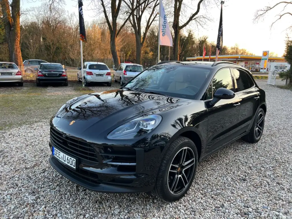 Photo 1 : Porsche Macan 2021 Petrol