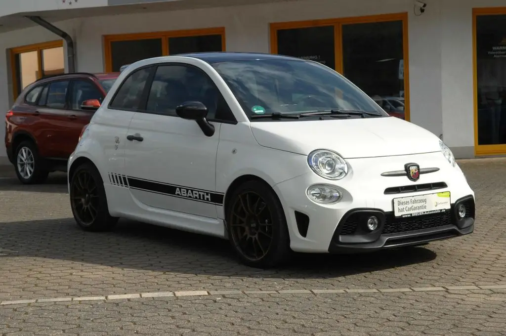 Photo 1 : Abarth 500 2018 Petrol