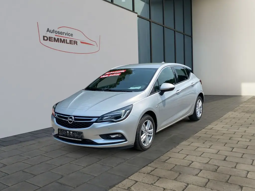 Photo 1 : Opel Astra 2018 Diesel