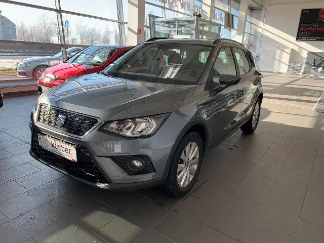 Photo 1 : Seat Arona 2018 Petrol