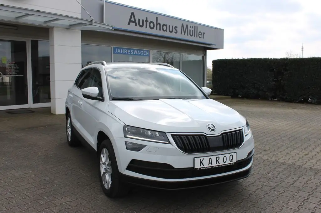 Photo 1 : Skoda Karoq 2022 Essence