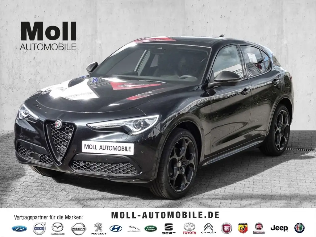 Photo 1 : Alfa Romeo Stelvio 2022 Essence