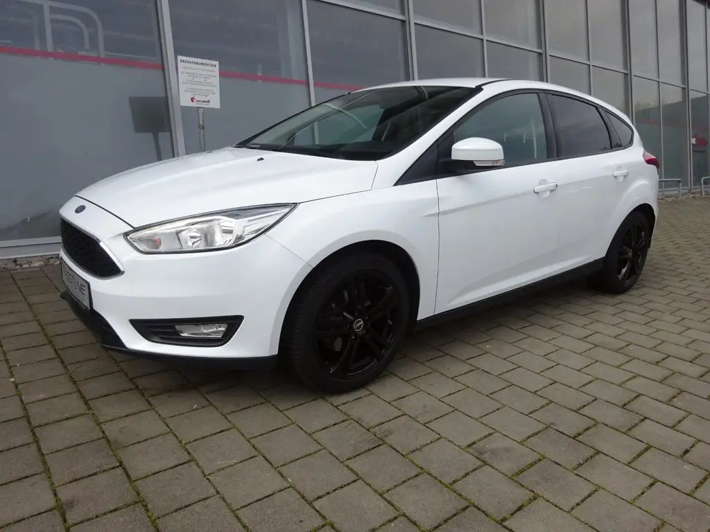 Photo 1 : Ford Focus 2017 Essence