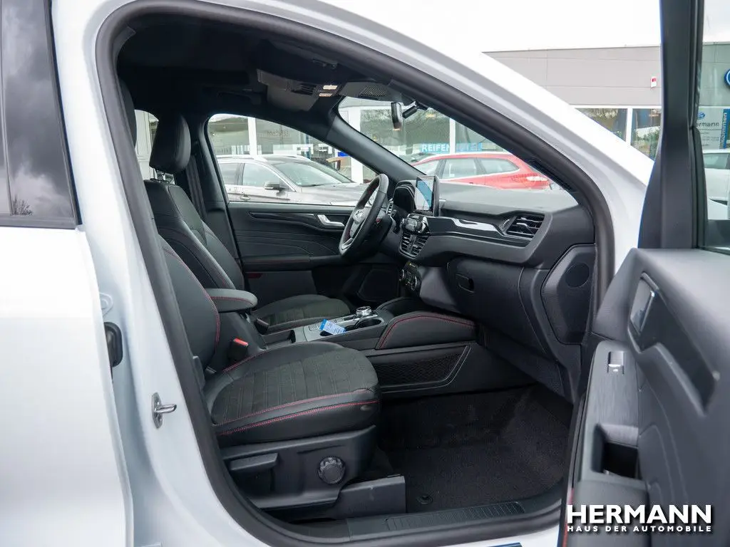 Photo 1 : Ford Kuga 2023 Diesel