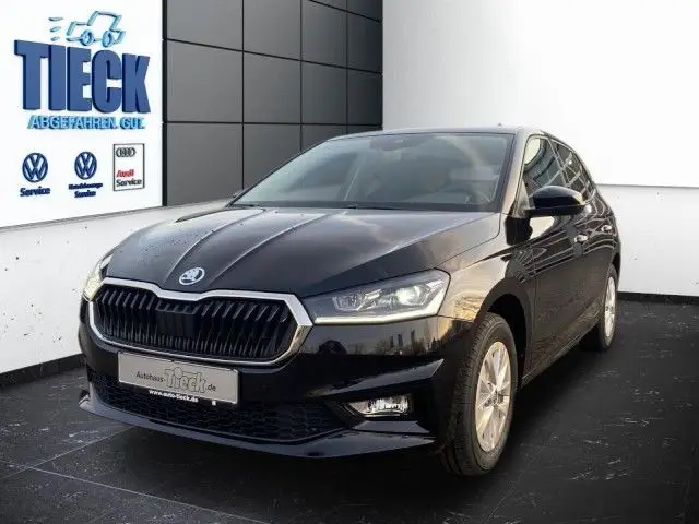 Photo 1 : Skoda Fabia 2021 Petrol