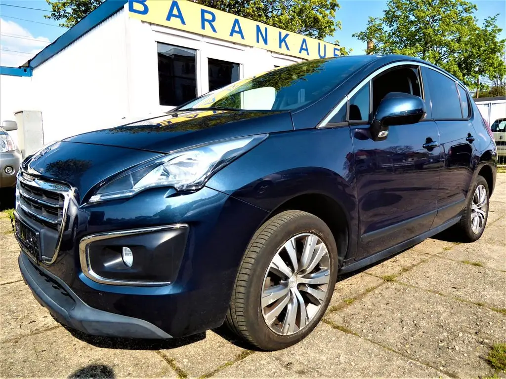 Photo 1 : Peugeot 3008 2016 Petrol