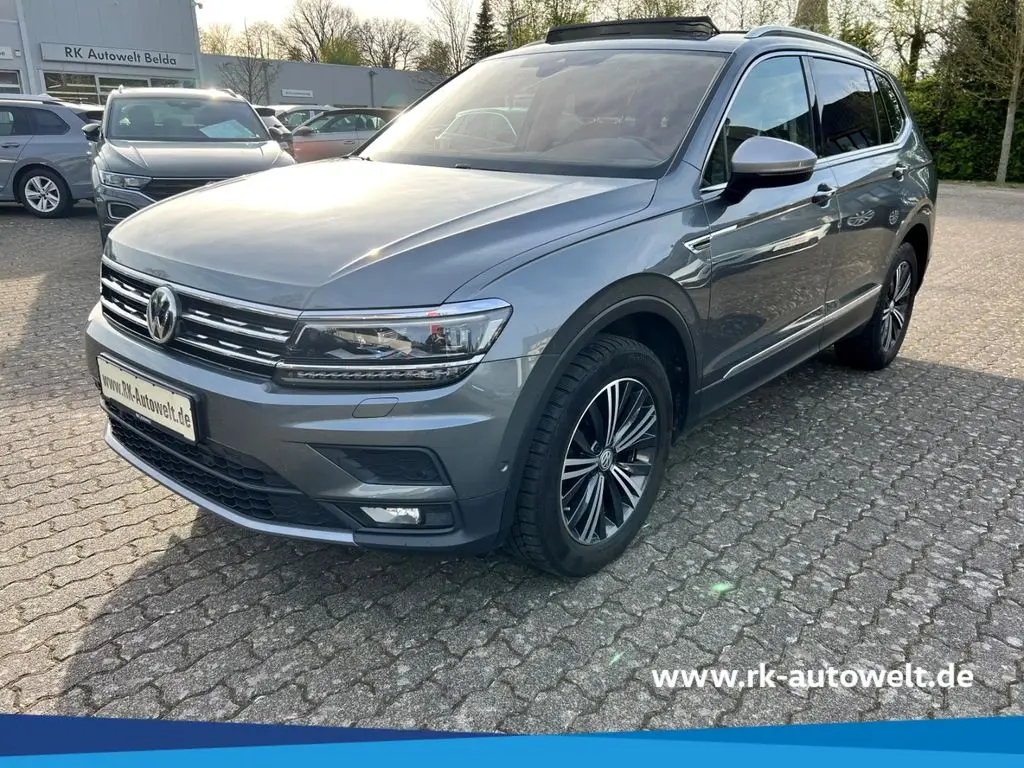 Photo 1 : Volkswagen Tiguan 2019 Essence