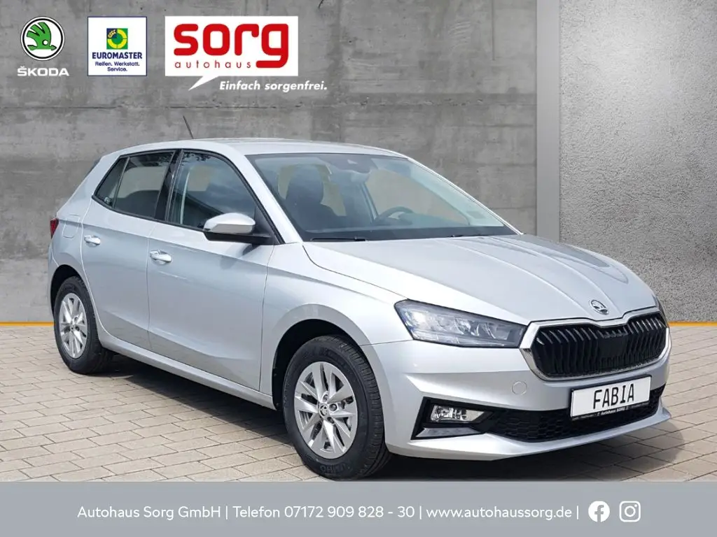 Photo 1 : Skoda Fabia 2023 Essence