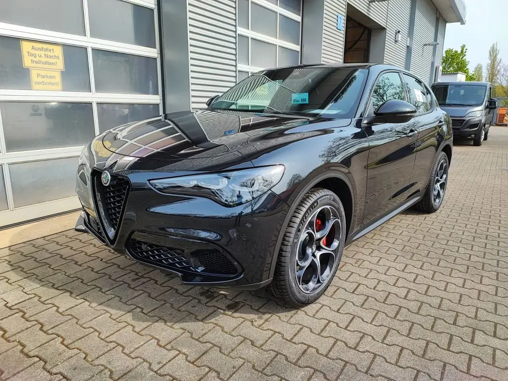 Photo 1 : Alfa Romeo Stelvio 2023 Diesel