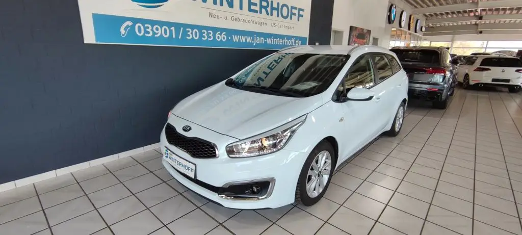 Photo 1 : Kia Ceed 2018 Petrol