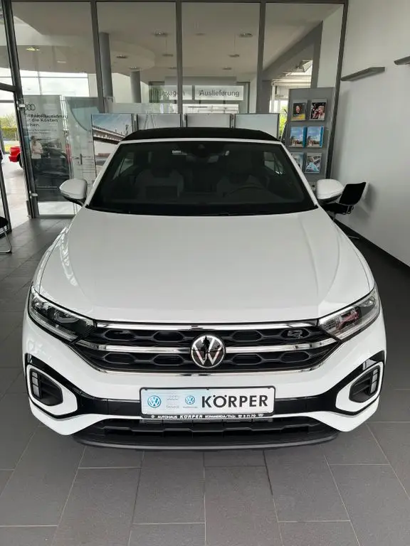 Photo 1 : Volkswagen T-roc 2023 Petrol