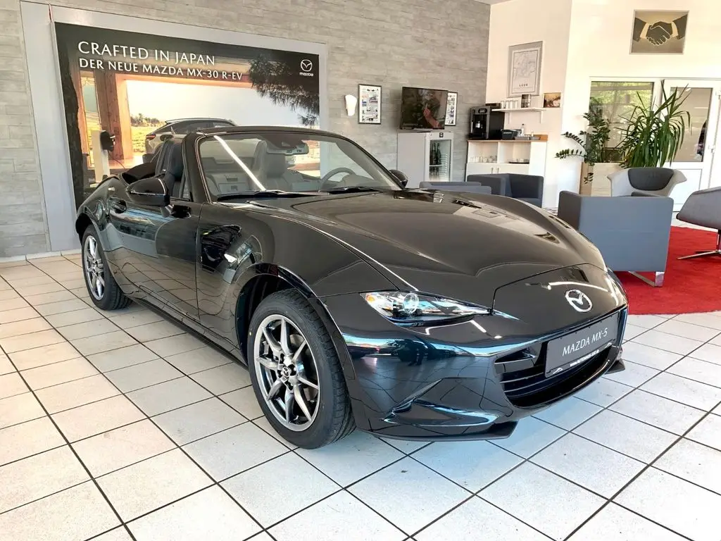 Photo 1 : Mazda Mx-5 2023 Essence