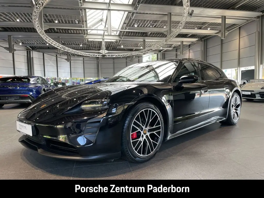 Photo 1 : Porsche Taycan 2022 Non renseigné