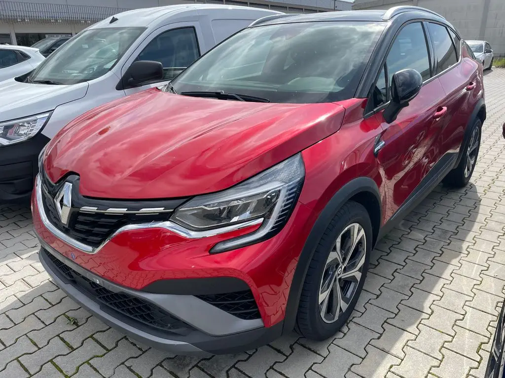 Photo 1 : Renault Captur 2023 Essence