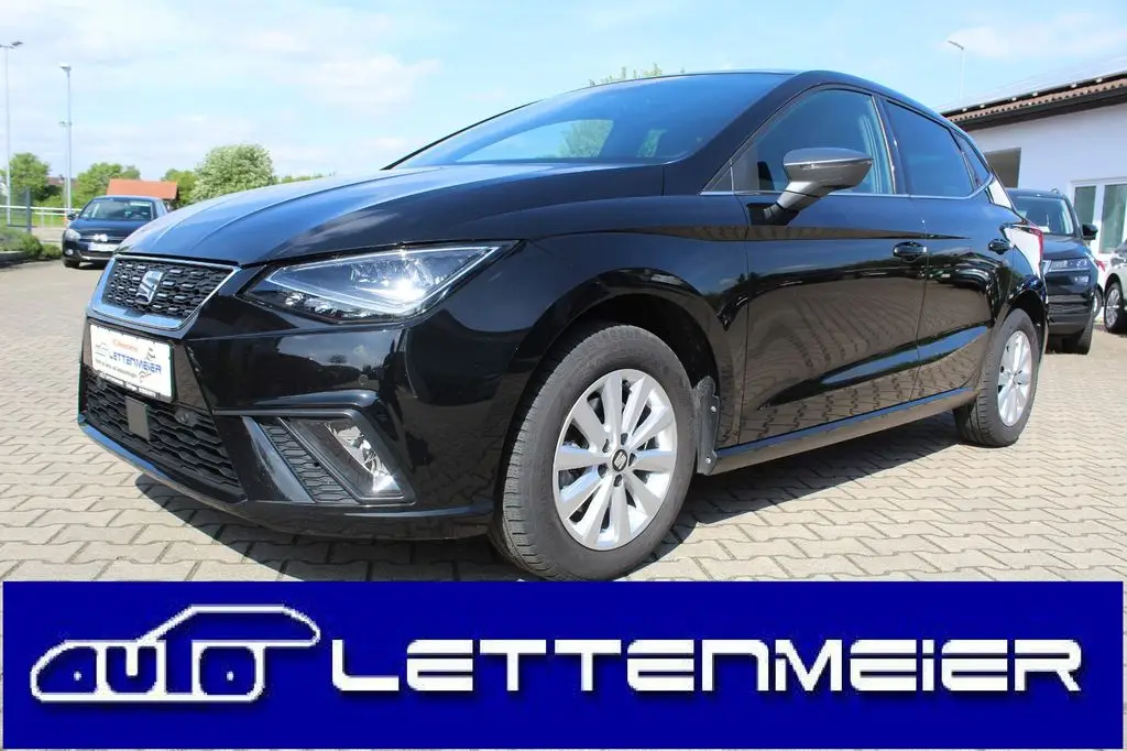 Photo 1 : Seat Ibiza 2021 Petrol