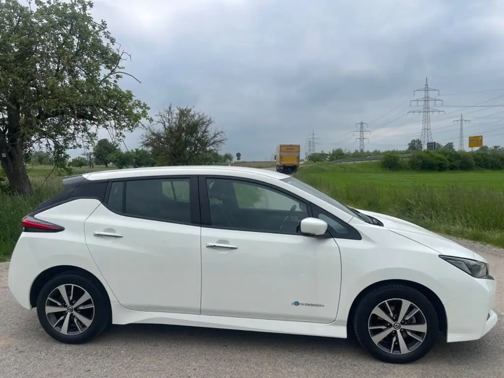 Photo 1 : Nissan Leaf 2019 Non renseigné