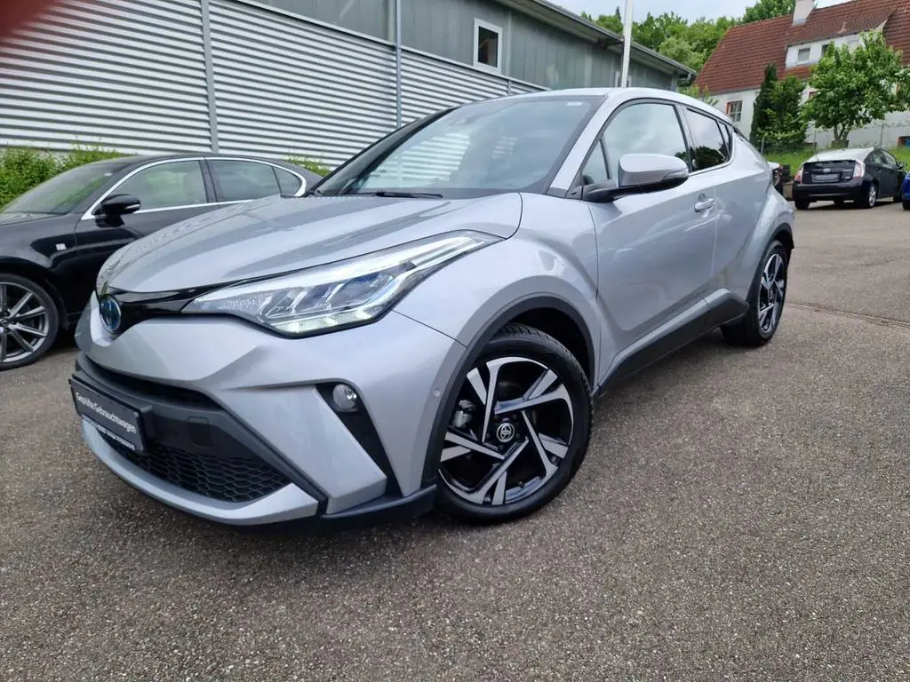 Photo 1 : Toyota C-hr 2022 Hybrid