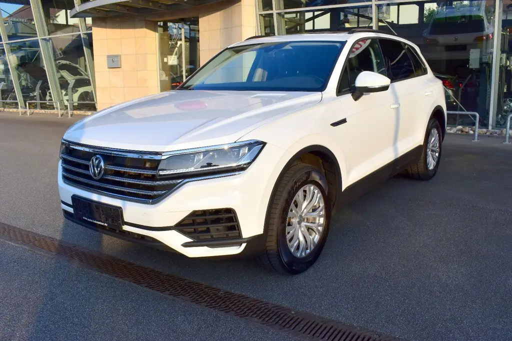 Photo 1 : Volkswagen Touareg 2019 Diesel