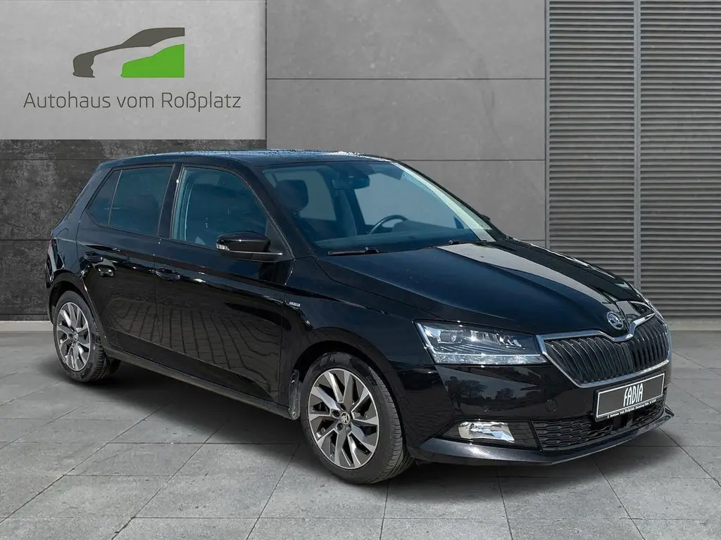 Photo 1 : Skoda Fabia 2021 Essence