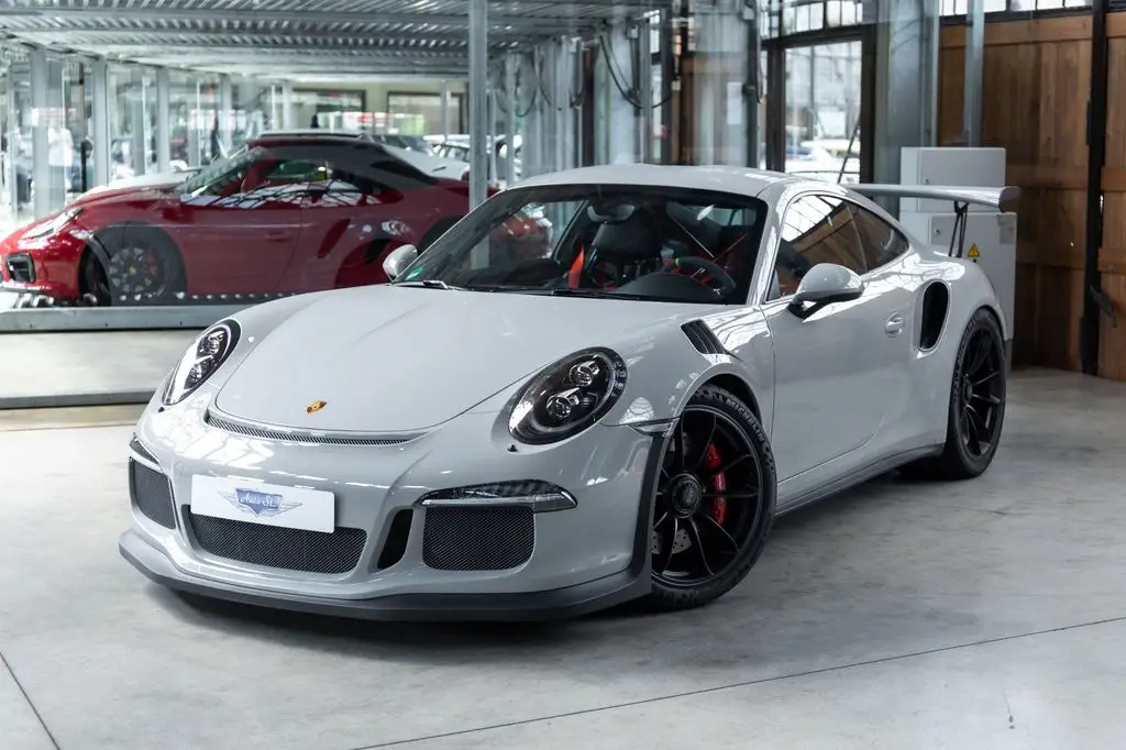 Photo 1 : Porsche 991 2016 Essence