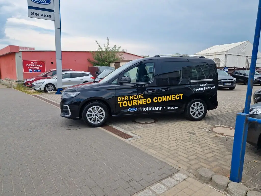 Photo 1 : Ford Tourneo 2022 Petrol