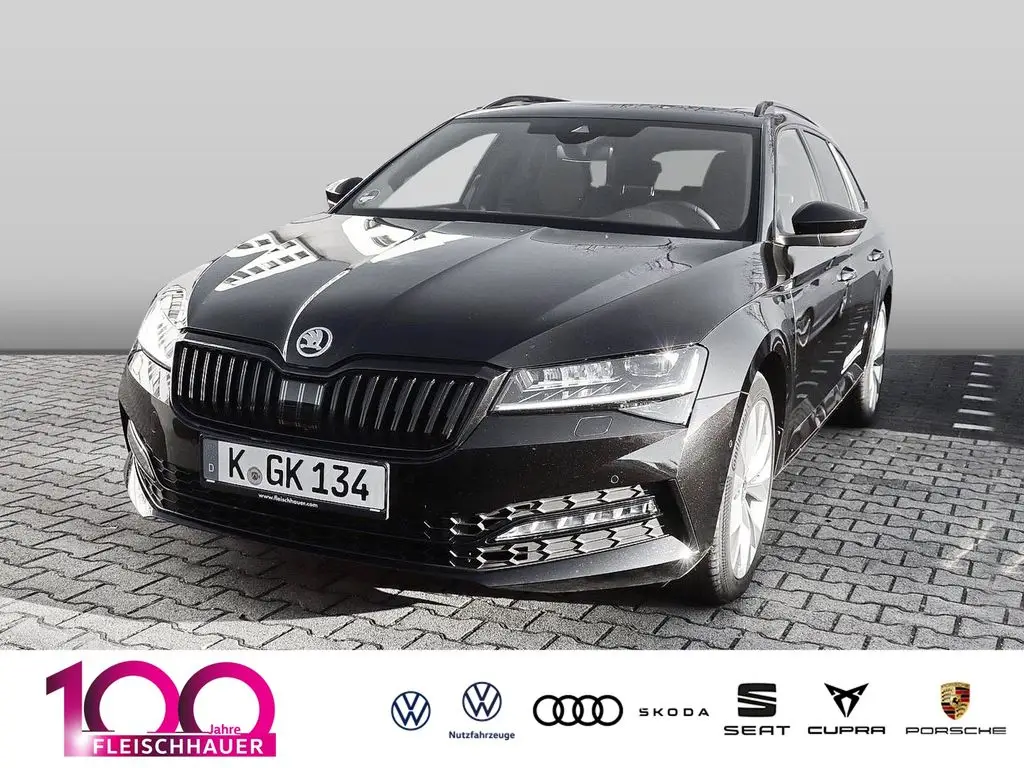 Photo 1 : Skoda Superb 2023 Essence